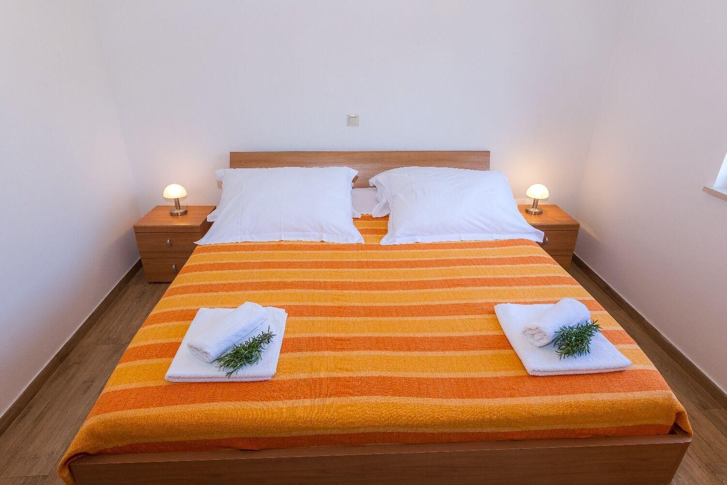Apartments Zvone1 Veli Rat Exterior photo
